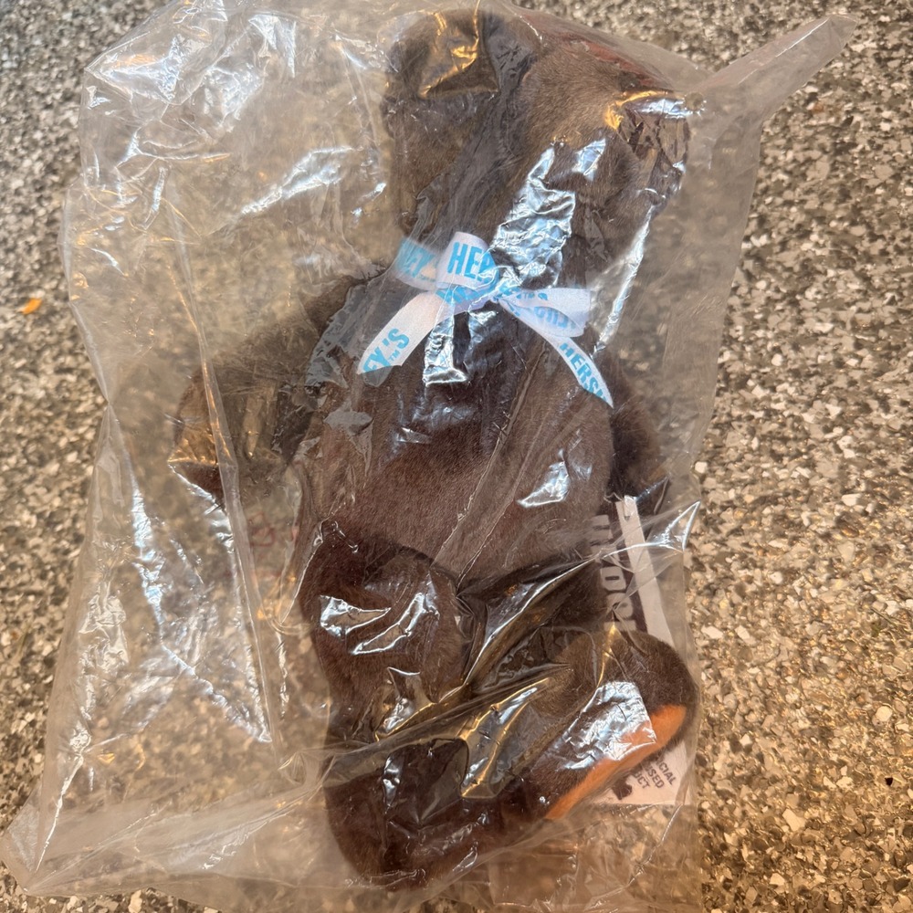 Horsman Hershey's Poseable Bear 7804-8 Chocolate Brown Plush Sealed New